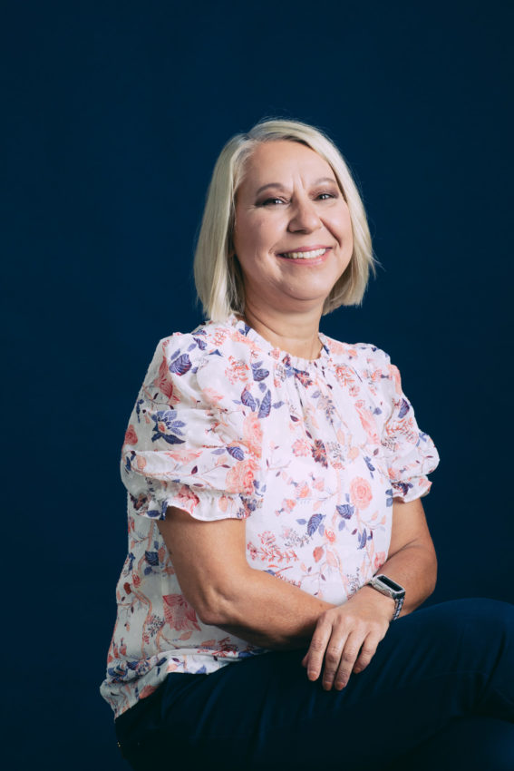 Headshot of Dawn Bazinet